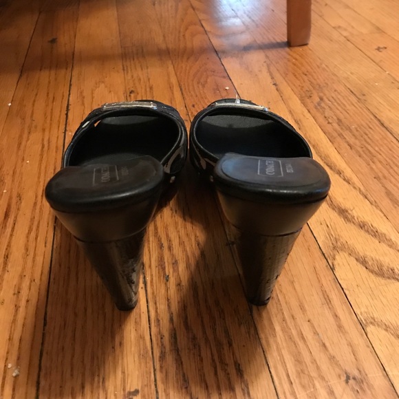 Coach heels - Picture 3 of 4